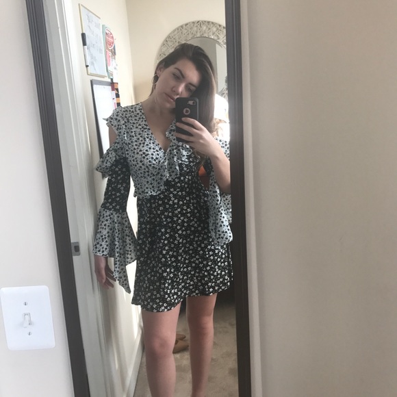 Floral Ruffle Dress - Picture 3 of 3